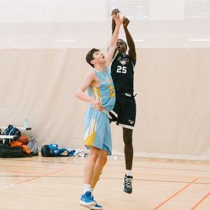 Meet your Posher, Marcomiche